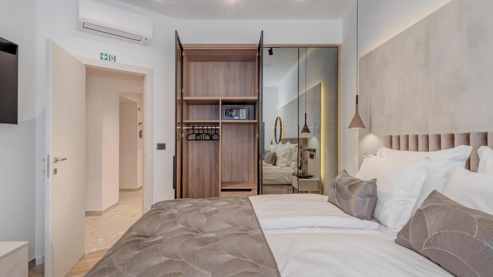 Casa Costabella Bed and Breakfast Split 4*,